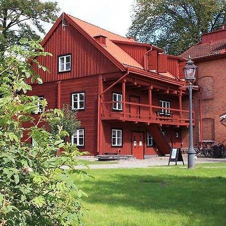 Garvaren Boendet Mitt I Gamla Stan I Eksjoe Экстерьер фото